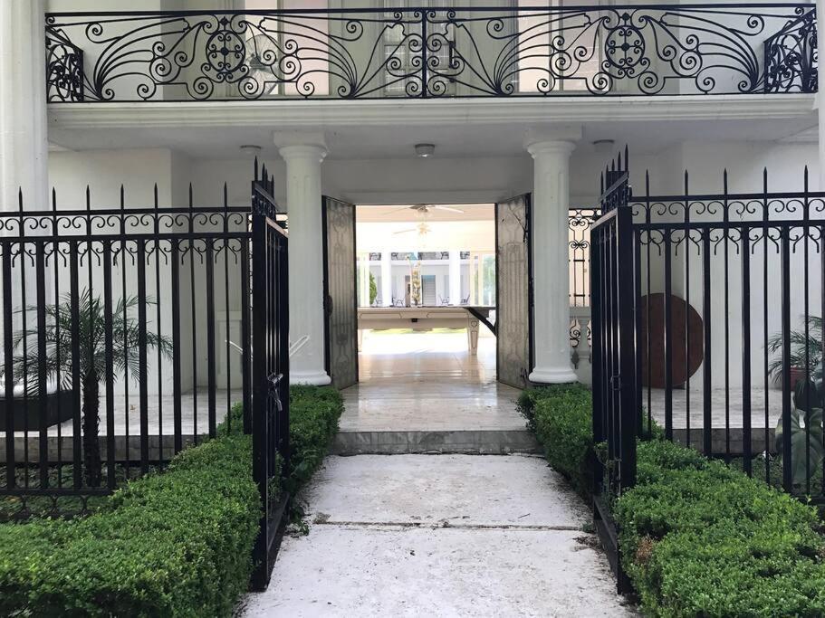 La Gran Casablanca Villa Jiutepec Eksteriør billede